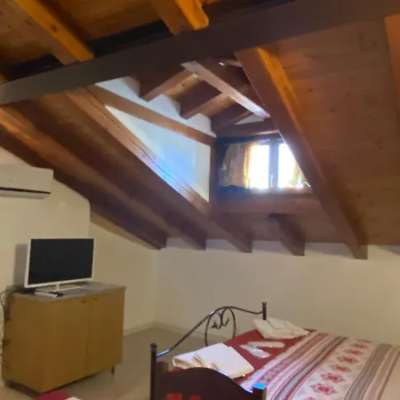 Il Delfino Διαμέρισμα Αόστα